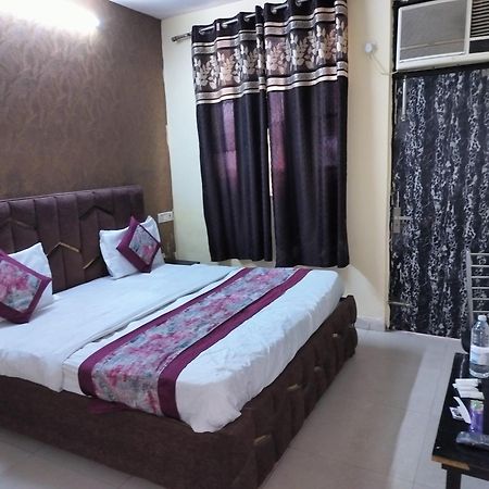 Hotel Green Snapper'100 M From Delhi University Near Isbt Kashmiri Gate New Delhi Luaran gambar
